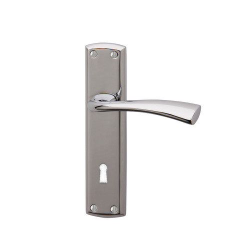 GROSVENOR POL'D CHROME LEVER LOCK FURN
